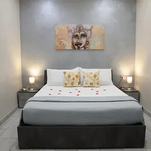  Holiday home Casa Vacanze La Dolce Casa Italy