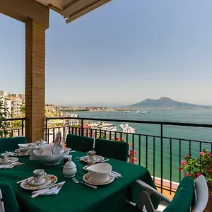  Apartment O-house Posillipo By Napoliapartments Italy